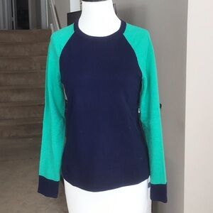 Vineyard Vines Navy and Green Long Sleeve Sweater